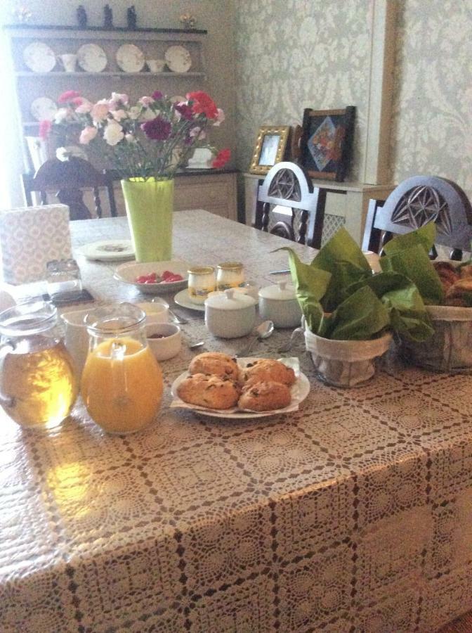 No 3 Route De Lingramiere Bed & Breakfast La Ferte-Mace Bagian luar foto